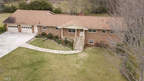 30 Timothy Dr, Carrollton, GA 30117-8980