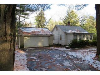 48 Brandy Brook Rd, Scituate, RI 02857-2112