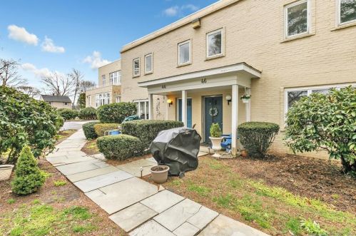 44 Bassett St, Milford, CT 06460-6472