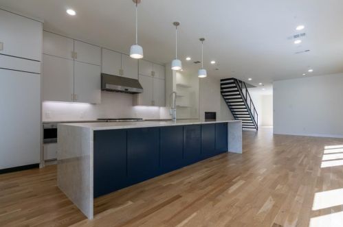 3674 Asbury St, Dallas TX  75205-1849 exterior