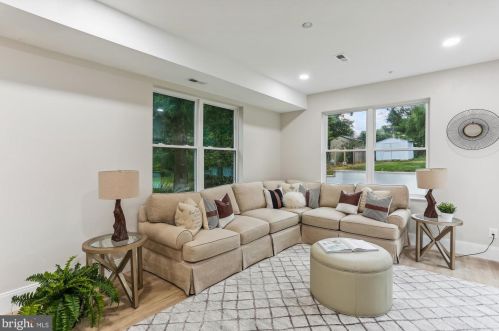 620 Mississippi Ave, Silver Spring MD 20910-5236 exterior