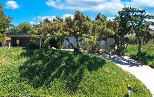 20106 Westpoint Dr, Riverside, CA 92507-6608