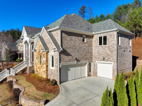 8355 Colonial Pl, Duluth, GA 30097-6648