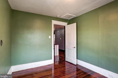 48 Cottage Ave, Lancaster PA  17602-3212 exterior