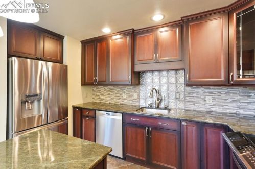 3112 Sunrise Cir, Canon City CO 81212-9174 exterior