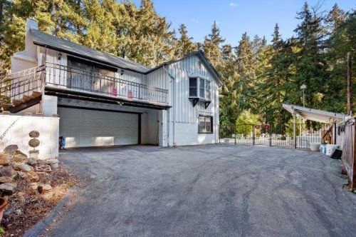 605 Scenic Way, Ben Lomond, CA 95005-9380