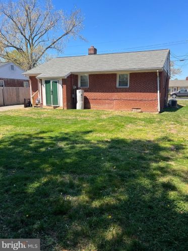 506 Woodford St, Fredericksburg, VA 22401-4433