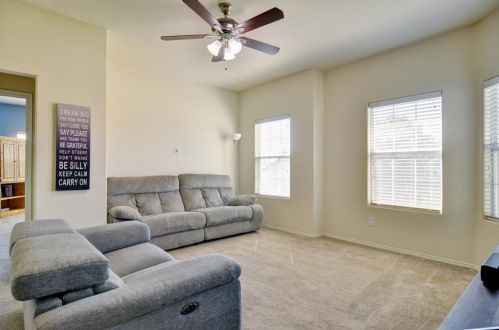 7500 Lazy Spur Blvd, Fort Worth TX  76131-5229 exterior