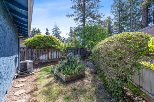 15457 Corinne Dr, Los Gatos, CA 95032-2535