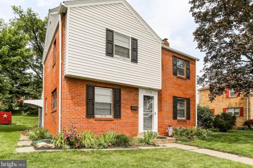 3720 Montour St, Harrisburg, PA 17111-1933