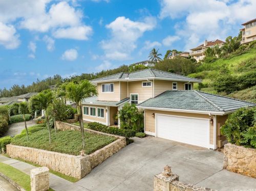 5576 Poola St, Honolulu HI  96821-1565 exterior