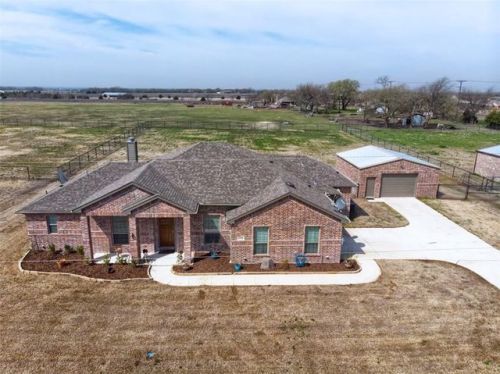 5350 County Road 939, Nevada, TX 75173
