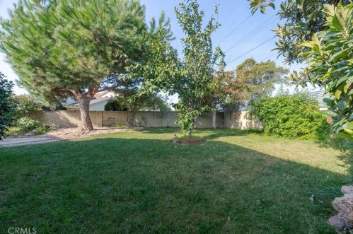 1641 Carnelian St, Anaheim CA  92802-2416 exterior