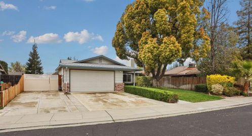 1141 Wembley Way, Manteca, CA 95336-6331