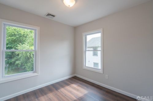 11 Westside Ave, Tinton Falls NJ  07701-1409 exterior