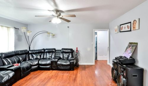 929 Harmon St, Santa Ana CA  92704-2015 exterior