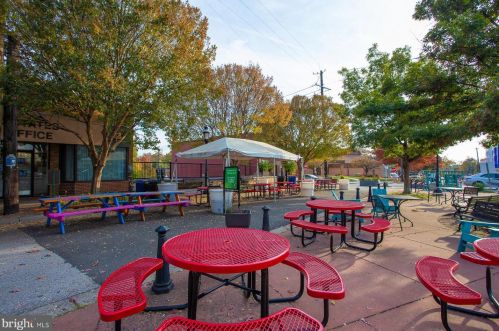 106 Geneva Ave, Silver Spring MD  20910-5105 exterior