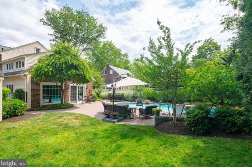 730 Redman Ave, Haddonfield NJ 08033-2744 exterior