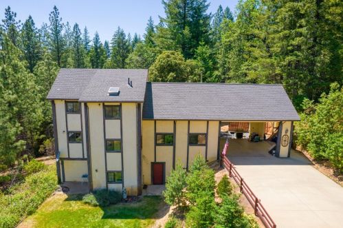 2586 Tinsel Trl, Virner, CA 95634-9558