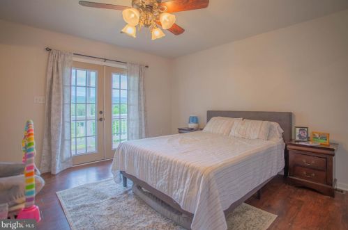 116 Solomons Ct, Hedgesville WV  25427-3723 exterior