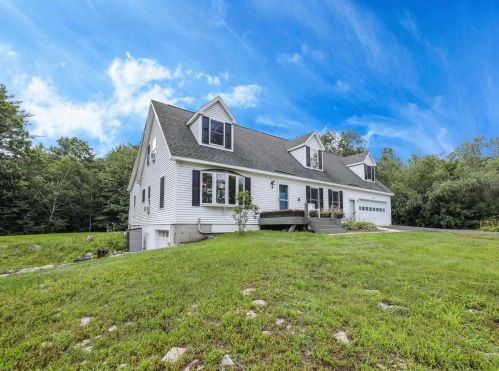 15 Armands Way, Goffstown, NH 03046-4329