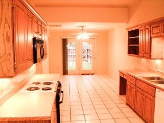 6005 Estacado Ln, Amarillo TX  79109-6920 exterior