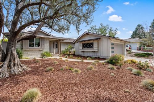 27524 Longhill Dr, Palos Verdes Estates, CA 90275-3713