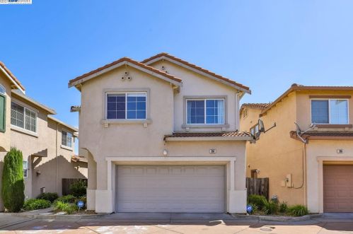 354 Accolade Dr, San Leandro, CA 94577-1591