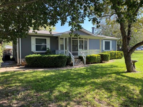 3812 Lands End Ct, Granbury, TX 76048-6104
