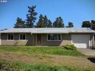 1911 37th St, Florence, OR 97439-8805