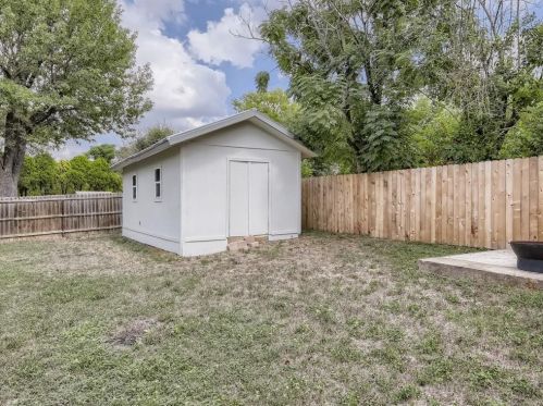 9707 Cottle Dr, Austin TX  78753-4305 exterior
