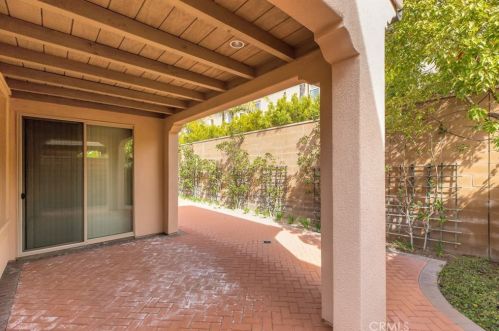 81 Kimbal, Irvine CA  92620 exterior