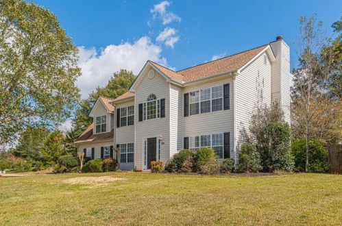 210 Courtlyn Way, Mcdonough, GA 30252-6997