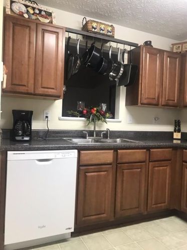 2808 Valley Green Dr, Gainesville, GA 30504-8274