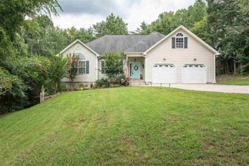 407 Stoneybrook Ln, Ringgold, GA 30736-5043