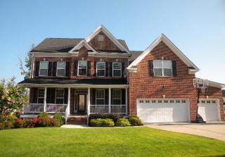 404 Crooked Pine Dr, Cary, NC 27519-2563