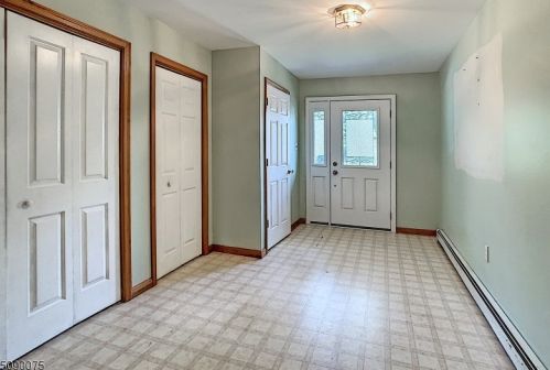 3 Dayton Rd, Parsippany, NJ 07834-1728