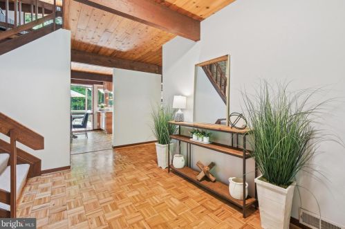 209 Bryants Nursery Rd, Silver Spring MD 20905-3840 exterior