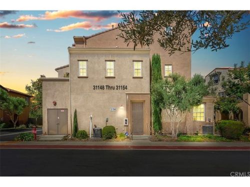 31154 Strawberry Tree Ln, Temecula, CA 92592-4182