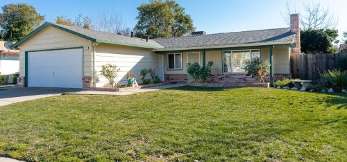 1016 Ferrari Dr, Modesto, CA 95356-1915