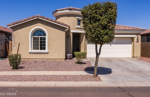 4222 Winston Dr, Laveen, AZ 85339-7844