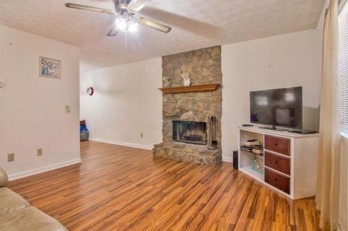 2129 Kings Mtn Dr, Conyers GA  30012-2642 exterior