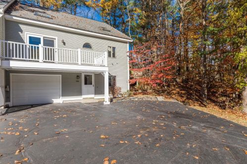 34 Old Dennett Rd, Kittery, ME 03904-1048
