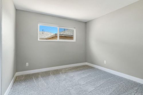 8536 Basswood Ave, Riverside CA  92504-2827 exterior