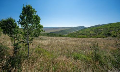 21900 Middle Creek Rd, Oak Creek CO 80467-9727 exterior