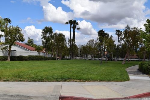 193 Cape Elizabeth Way, Riverside CA  92506-6178 exterior