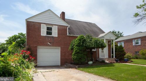 630 Central Ter, Harrisburg, PA 17111-2028