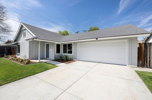 6969 Hillside Ave, Riverside CA  92504-2071 exterior