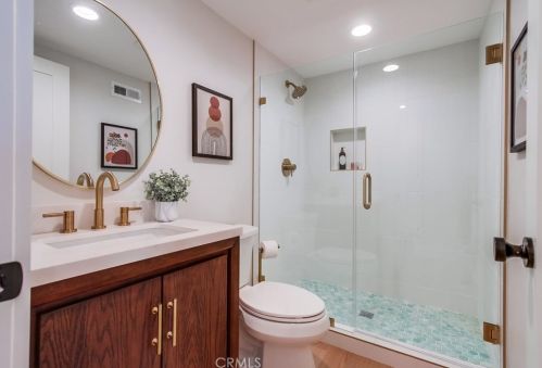 18230 Santa Arabella St, Santa Ana CA  92708-5508 exterior