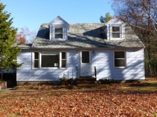 7 Bedard Ave, Pelham, NH 03076-2902